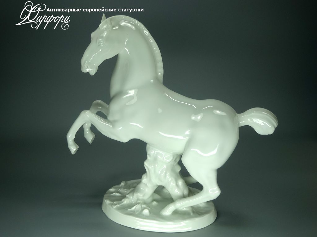 Купить фарфоровую статуэтку Furstenberg Конь Антик